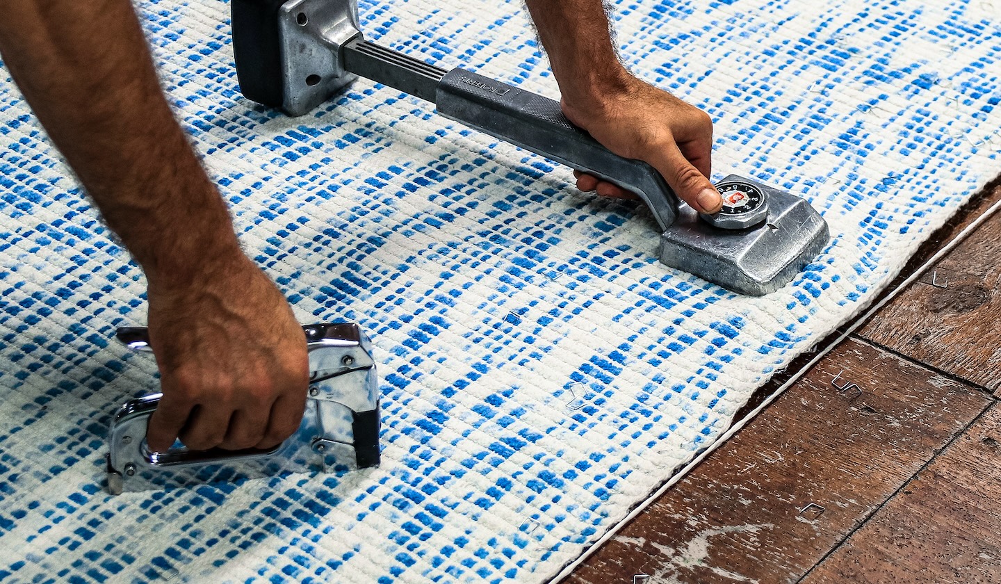 rug blocking and stretching